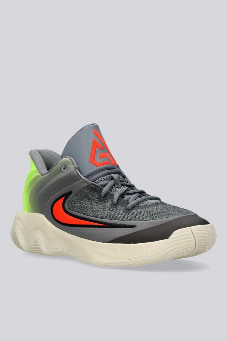 Nike Giannis Immortality 4