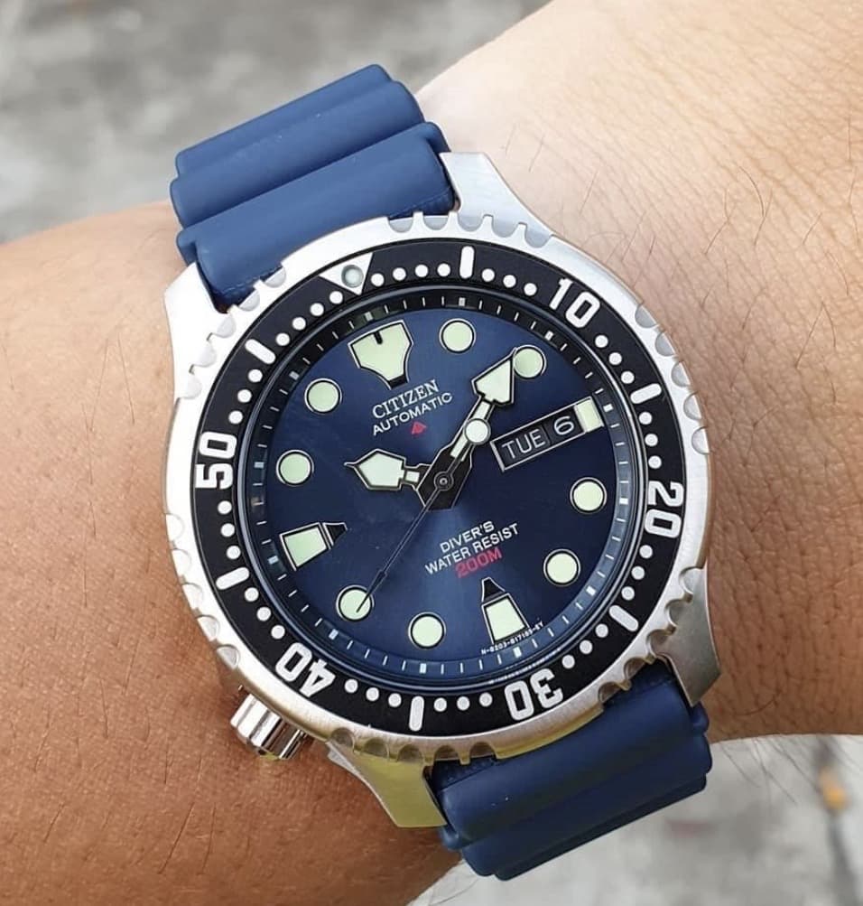 Citizen Promaster Diver automático 42 mm · 200 m · Esfera azul