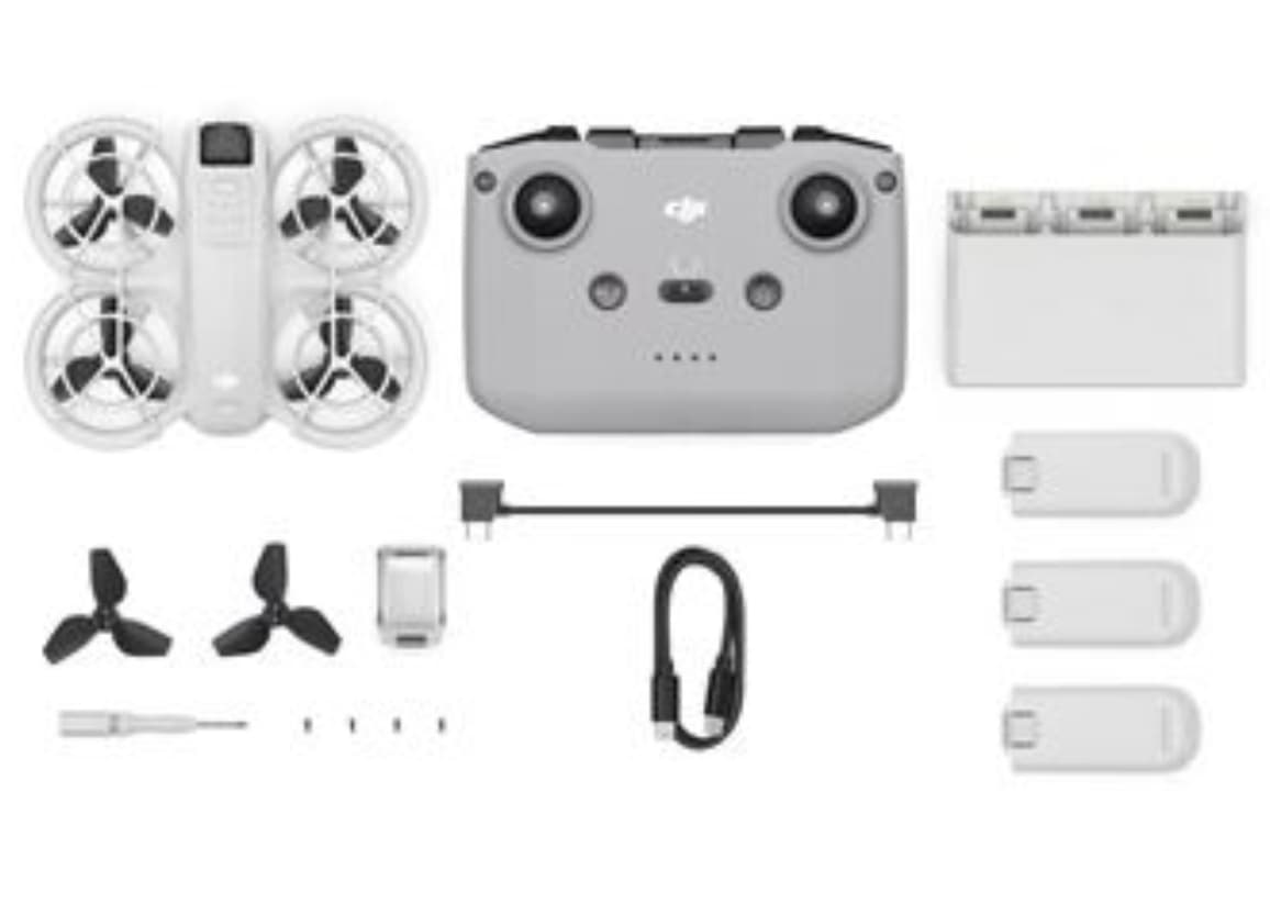 Dron DJI Neo Fly More Combo