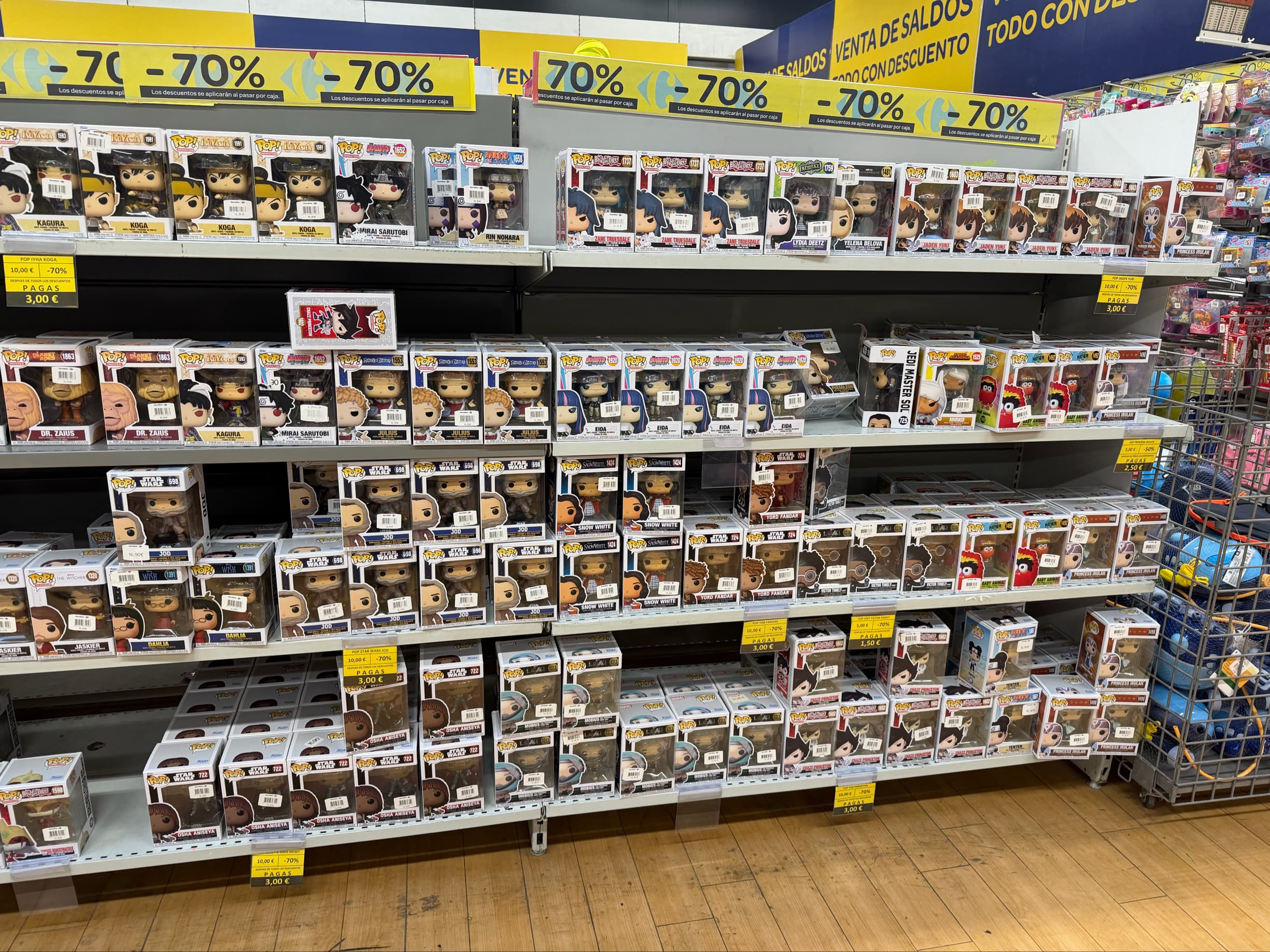 Selección de figuras Funko POP a 1,5€ y 3€ (Centro Outlet Carrefour Atalayas Murcia)