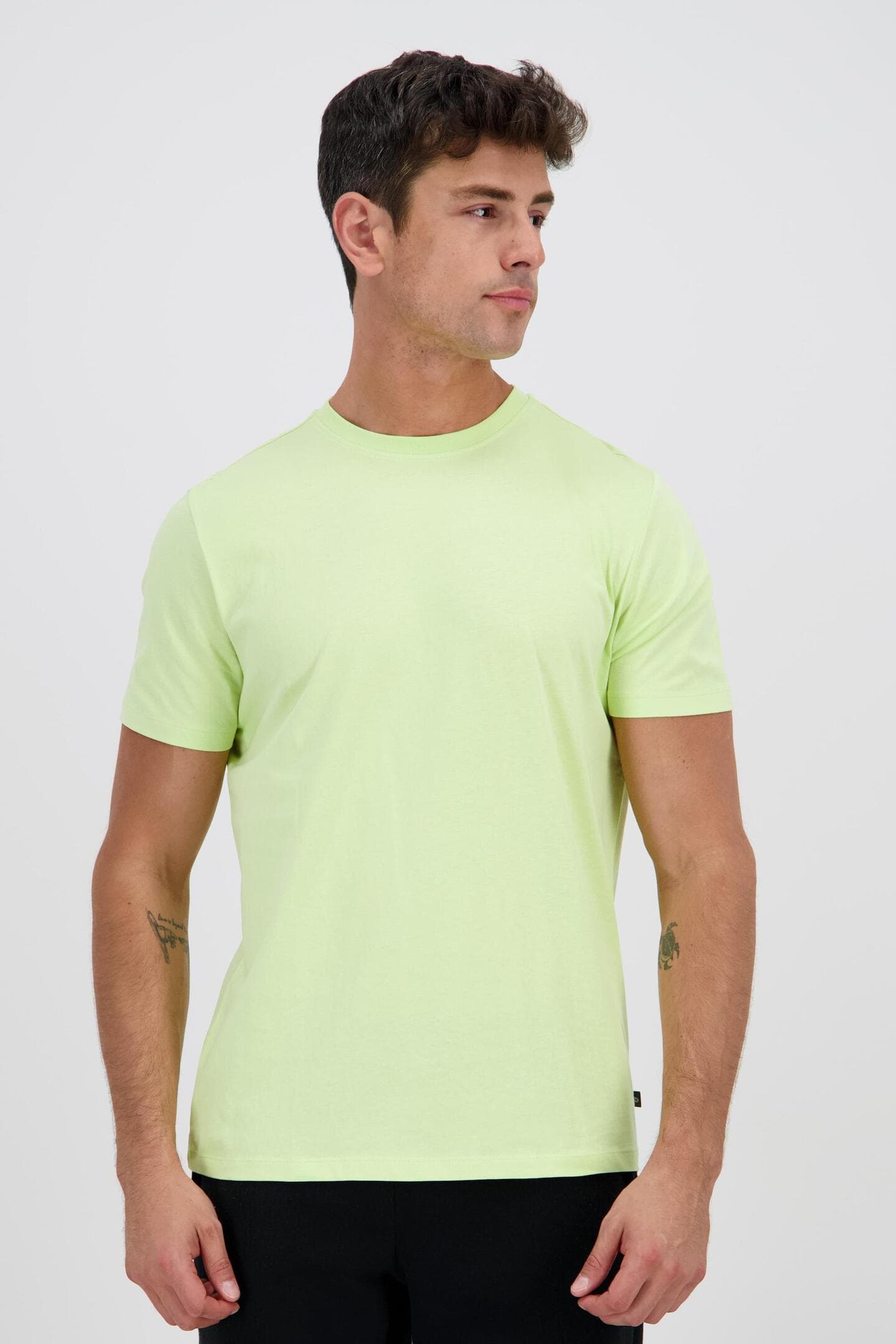 Camiseta Manga Corta Up 100% algodón tallas S,M,L,XL,2XL también en color azul claro