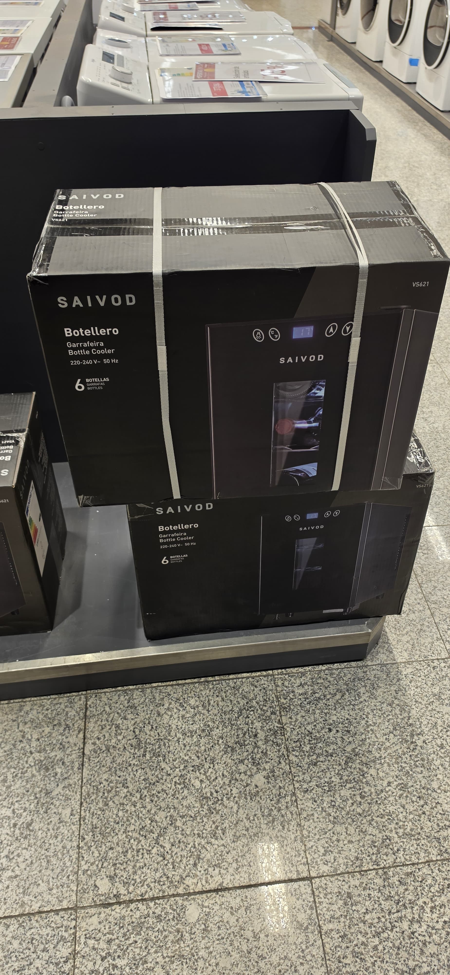 Vinoteca Saivod para 6 botellas (solo tienda fisica - El Corte Inglés Sevilla)